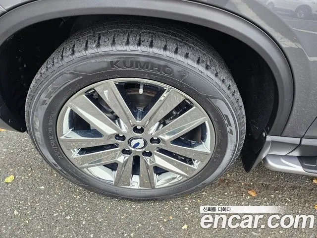 SsangYong Rexton 2019 thumb 5