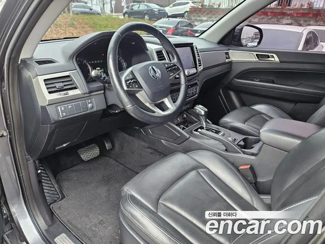 SsangYong Rexton 2019 thumb 8