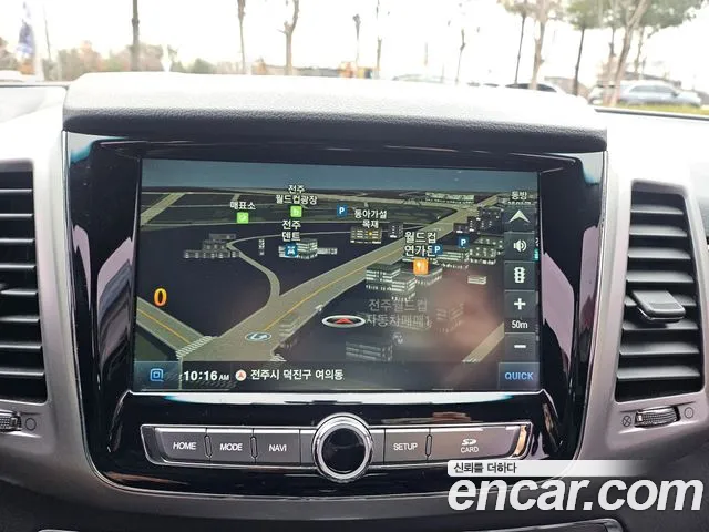 SsangYong Rexton 2019 thumb 10