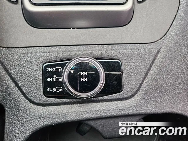 SsangYong Rexton 2019 thumb 12