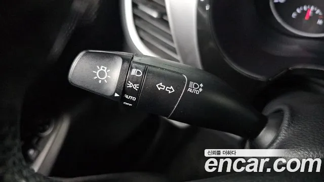 Kia Seltos 2019 thumb 8