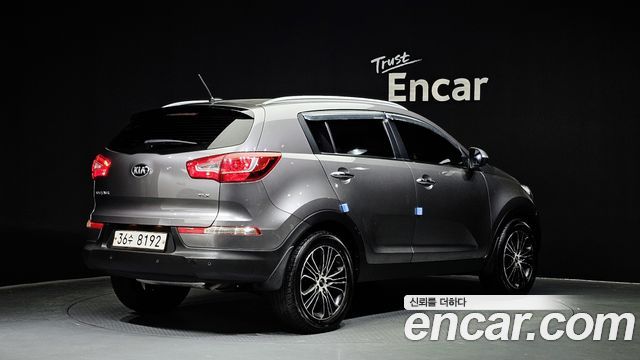 Kia Sportage 2012 thumb 3