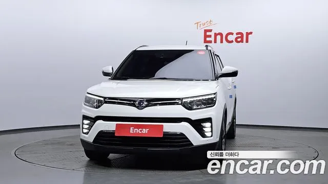 SsangYong Tivoli 2020 thumb 4
