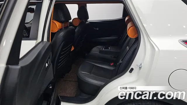 SsangYong Tivoli 2020 thumb 12