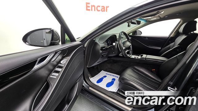 Genesis G80 2020 thumb 11