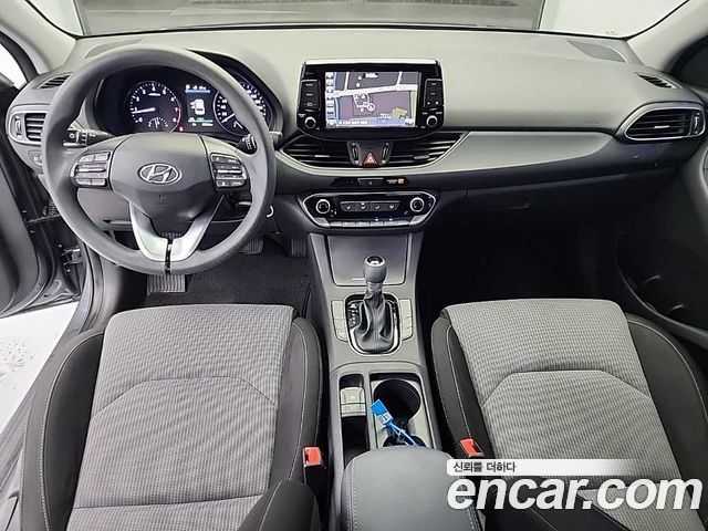 Hyundai i30 2018 thumb 8