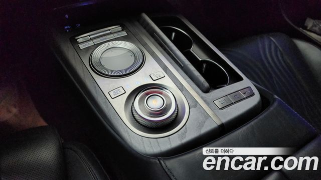 Genesis G80 2020 thumb 9