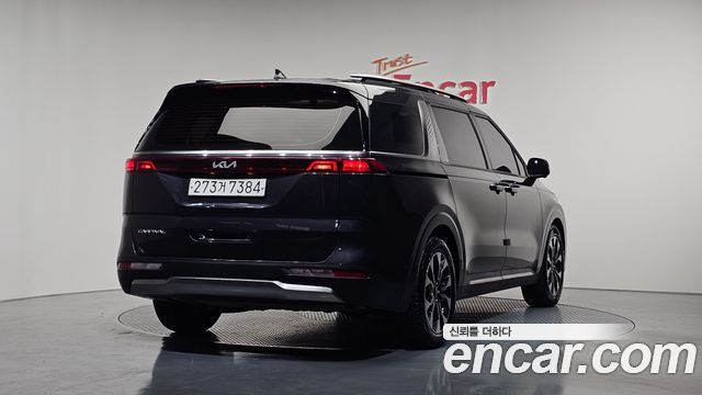 Kia Carnival 2022 thumb 3