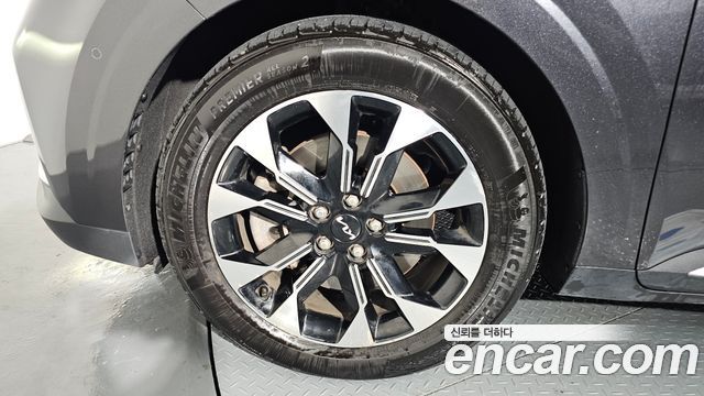 Kia Carnival 2022 thumb 5