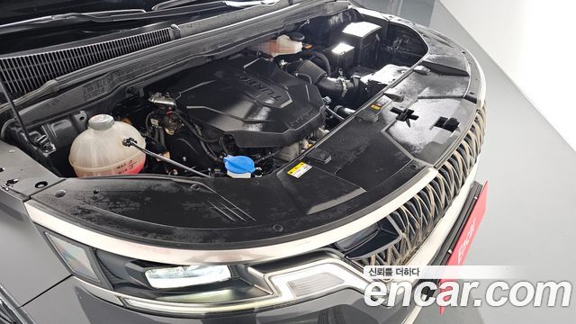 Kia Carnival 2022 thumb 6