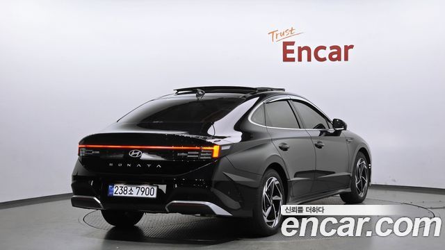 Hyundai Sonata 2025 thumb 2