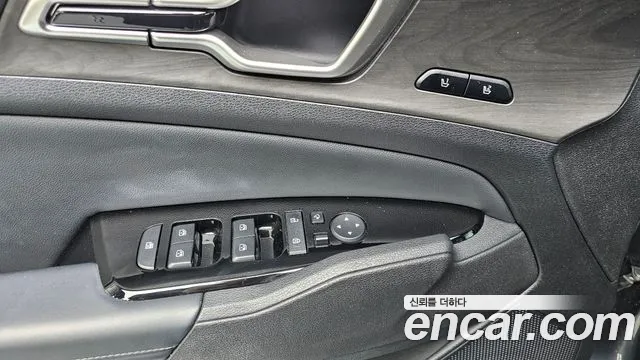 Kia Sportage 2021 thumb 4