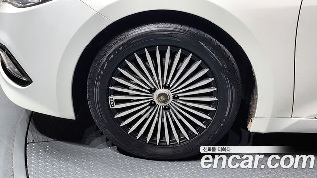 Hyundai Grandeur 2015 thumb 6