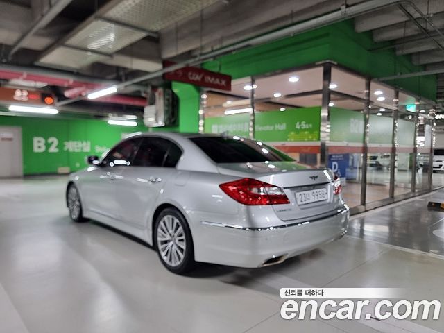 Hyundai Genesis 2012 thumb 4