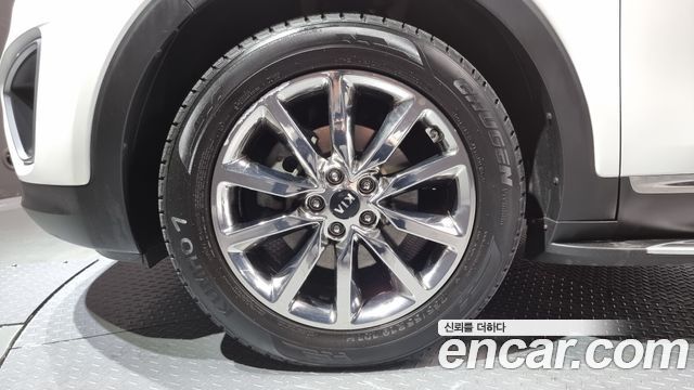 Kia Sorento 2015 thumb 5