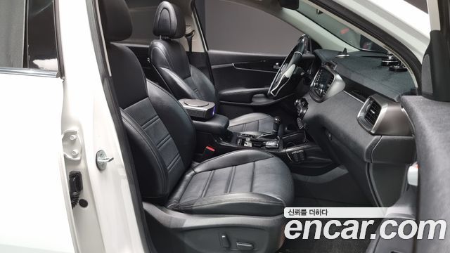 Kia Sorento 2015 thumb 10