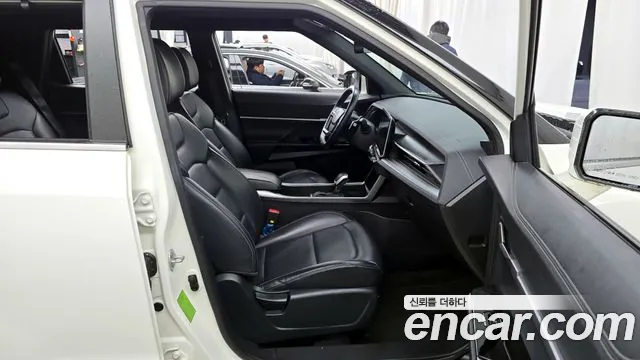 SsangYong Torres 2022 thumb 12