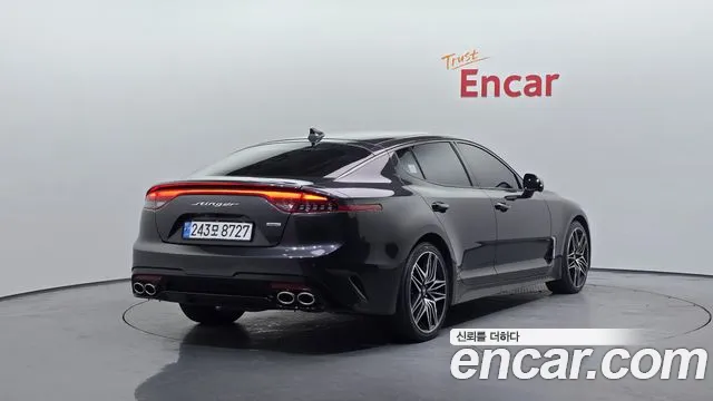 Kia Stinger 2020 thumb 3