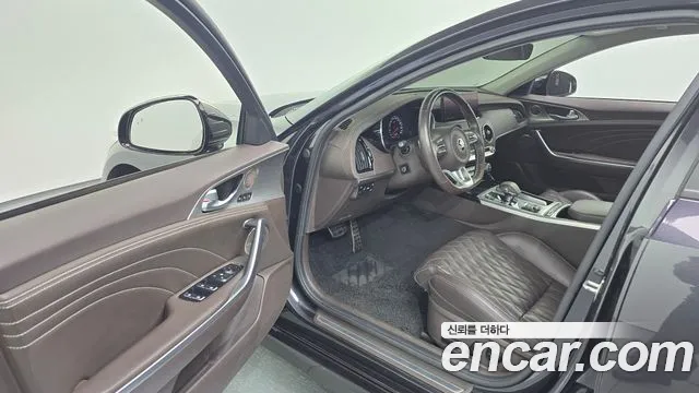 Kia Stinger 2020 thumb 10