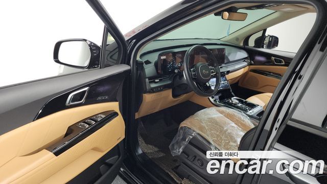 Kia Carnival 2021 thumb 11