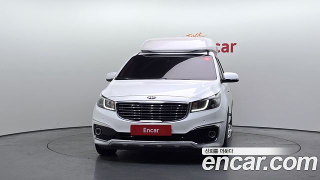 Kia Carnival 2017 thumb 2