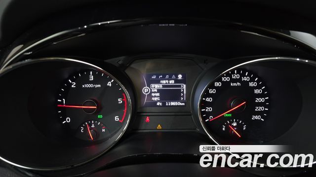 Kia Carnival 2017 thumb 8
