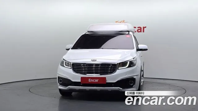 Kia Carnival 2017 thumb 12