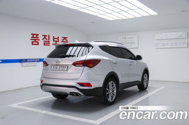 Hyundai Santa Fe 2016 thumb 5