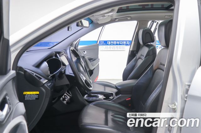 Hyundai Santa Fe 2016 thumb 10