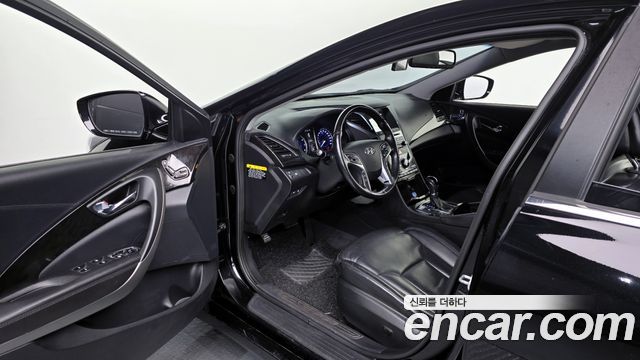 Hyundai Grandeur 2015 thumb 11