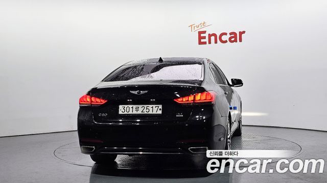 Genesis G80 2018 thumb 5