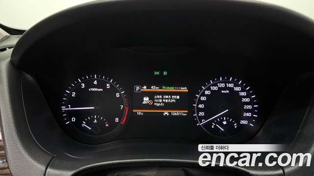 Genesis G80 2018 thumb 9