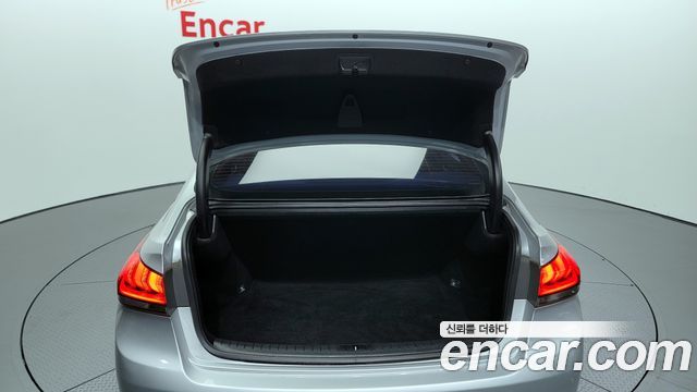 Hyundai Genesis 2016 thumb 12