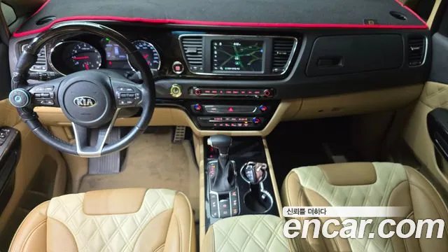 Kia Carnival 2019 thumb 8