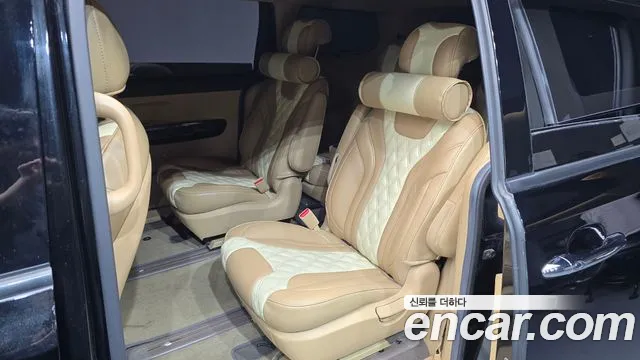 Kia Carnival 2019 thumb 12