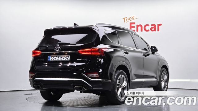 Hyundai Santa Fe 2019 thumb 3