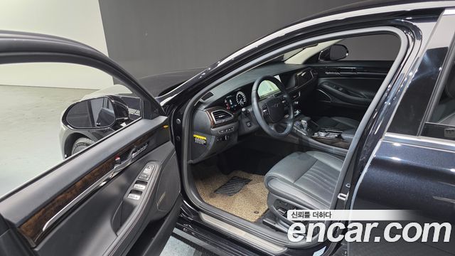 Genesis G90 2019 thumb 11