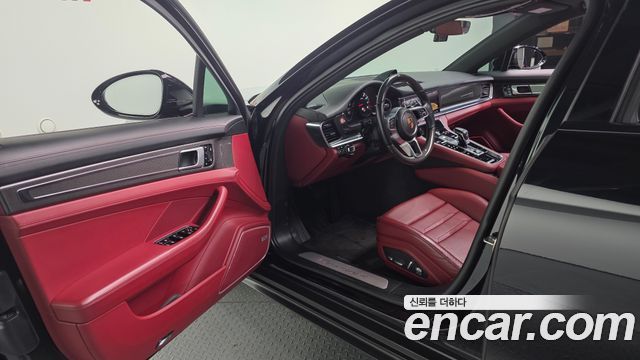 Porsche Panamera 2020 thumb 10
