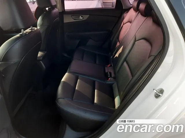 Kia K3 2019 thumb 11