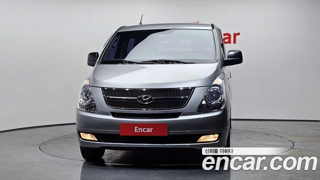 Hyundai Starex 2015 thumb 4