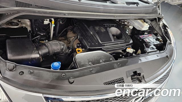 Hyundai Starex 2015 thumb 7