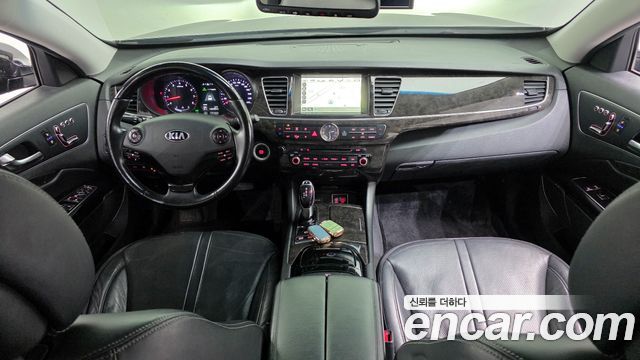 Kia K9 2016 thumb 8