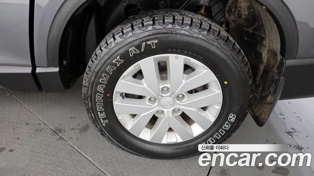 SsangYong Rexton 2022 thumb 6