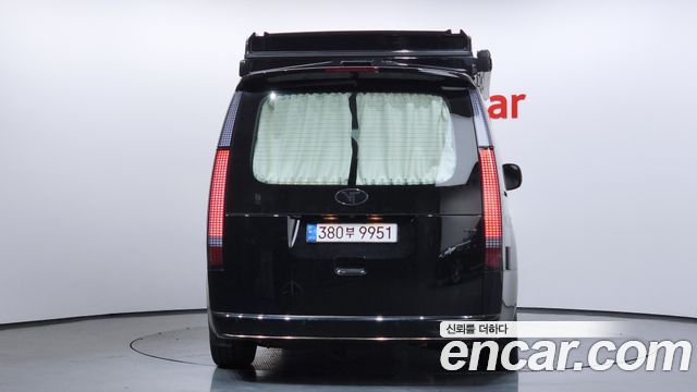 Hyundai Staria 2022 thumb 5
