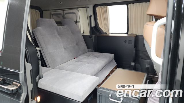 Hyundai Staria 2022 thumb 12