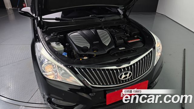 Hyundai Grandeur 2013 thumb 6