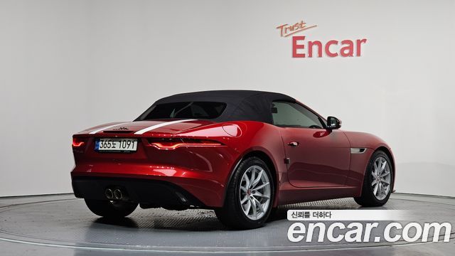 Jaguar F-Type 2021 thumb 3