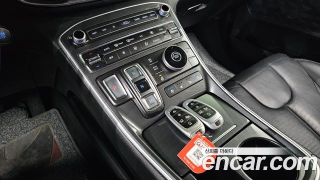 Hyundai Santa Fe 2021 thumb 9