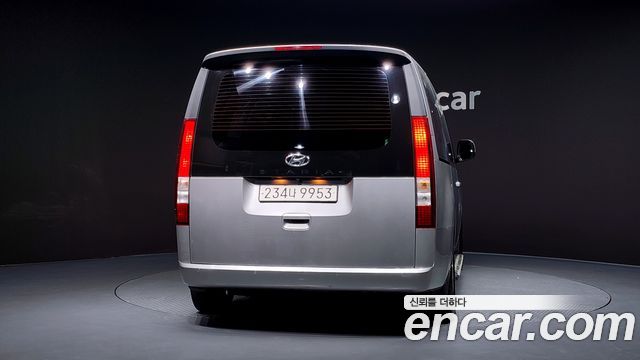 Hyundai Staria 2021 thumb 4