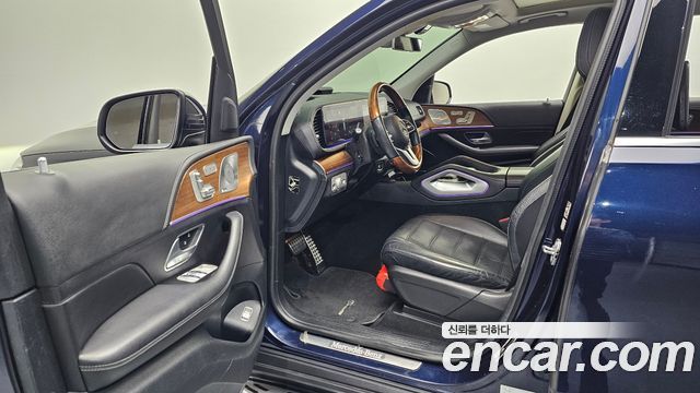 Mercedes-Benz GLS 2020 thumb 10